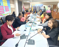 รองผู้ว่าราชการจังหวัดสุราษฎร์ธานี เป็นประธานในการประชุมเพื่ ... พารามิเตอร์รูปภาพ 3