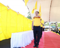 ผู้ว่าราชการจังหวัดสุราษฎร์ธานี ประกอบพิธีฉลองธงตราสัญลักษณ์ ... พารามิเตอร์รูปภาพ 8