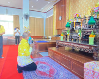 รองผู้ว่าราชการจังหวัดสุราษฎร์ธานี ได้อบรมชี้แจงแก่ผู้บรรพชา ... พารามิเตอร์รูปภาพ 2