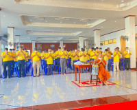 รองผู้ว่าราชการจังหวัดสุราษฎร์ธานี ได้อบรมชี้แจงแก่ผู้บรรพชา ... พารามิเตอร์รูปภาพ 3