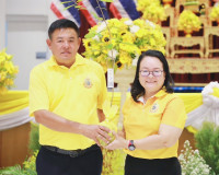 สุราษฎร์ธานีจัดพิธีมอบกล้าไม้ภายใต้โครงการ 72 ล้านต้น พลิกฟื ... พารามิเตอร์รูปภาพ 16