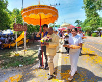 รองผู้ว่าราชการจังหวัดสุราษฎร์ธานี ร่วมพิธีบรรจุพระบรมสารีริ ... พารามิเตอร์รูปภาพ 7