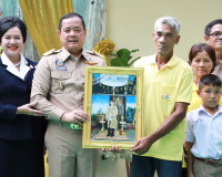 เหล่ากาชาดจังหวัดสุราษฎร์ธานี มอบบ้านตามโครงการ &quot;ซ่อมแซมบ้าน ... พารามิเตอร์รูปภาพ 10