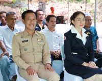 เหล่ากาชาดจังหวัดสุราษฎร์ธานี มอบบ้านตามโครงการ &quot;ซ่อมแซมบ้าน ... พารามิเตอร์รูปภาพ 17