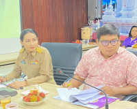 รองผู้ว่าราชการจังหวัดสุราษฎร์ธานี เป็นประธานการประชุมคณะกรร ... พารามิเตอร์รูปภาพ 5