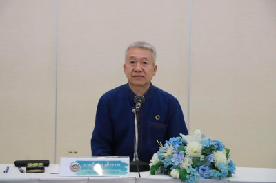 รองผู้ว่าราชการจังหวัดสุราษฎร์ธานี เป็นประธานประชุมคณะกรรมกา ... พารามิเตอร์รูปภาพ 1