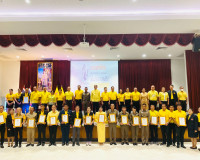 รองผู้ว่าราชการจังหวัดสุราษฎร์ธานี เป็นประธานในพิธีเปิดกิจกร ... พารามิเตอร์รูปภาพ 3