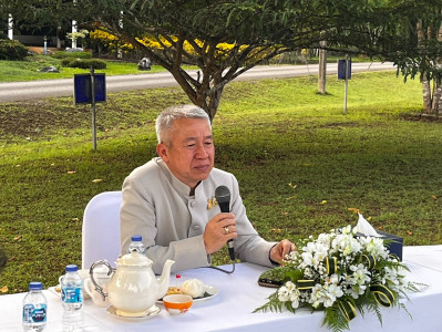รองผู้ว่าราชการจังหวัดสุราษฎร์ธานี เป็นประธานการประชุม Monri ... พารามิเตอร์รูปภาพ 1