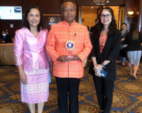รองผู้ว่าราชการจังหวัดสุราษฎร์ธานี เข้าร่วมประชุมและรับโล่เช ... พารามิเตอร์รูปภาพ 3
