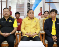 ศูนย์ส่งเสริมอุตสาหกรรมภาคที่ 10 สุราษฎร์ธานี เปิดศูนย์ Happ ... พารามิเตอร์รูปภาพ 1