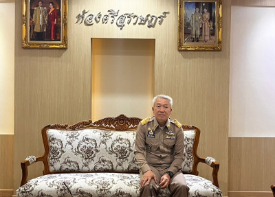 รองผู้ว่าราชการจังหวัดสุราษฎร์ธานี ให้การต้อนรับคณะทำงานของก ... พารามิเตอร์รูปภาพ 1
