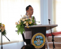 รองผู้ว่าราชการจังหวัดสุราษฎร์ธานี เป็นประธานในกิจกรรมเทิดพร ... พารามิเตอร์รูปภาพ 3