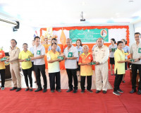รองผู้ว่าราชการจังหวัดสุราษฎร์ธานี เป็นประธานในกิจกรรมเทิดพร ... พารามิเตอร์รูปภาพ 14