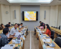 รองผู้ว่าราชการจังหวัดสุราษฎร์ธานี เป็นประธานในการประชุมคณะก ... พารามิเตอร์รูปภาพ 3