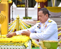 ผู้ว่าราชการจังหวัดสุราษฎร์ธานี เป็นประธานประกอบพิธีพลีกรรมต ... พารามิเตอร์รูปภาพ 18