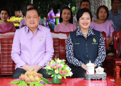 พัฒนาชุมชนจังหวัดสุราษฎร์ธานี Kick Off กิจกรรม "ทางนี้มีผล ผ ... พารามิเตอร์รูปภาพ 1