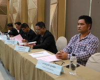 รองผู้ว่าราชการจังหวัดสุราษฎร์ธานี เป็นประธานในการประชุมคณะก ... พารามิเตอร์รูปภาพ 3