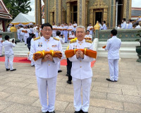 รองผู้ว่าราชการจังหวัดสุราษฎร์ธานี เข้าร่วม พิธีรับประทานผ้า ... พารามิเตอร์รูปภาพ 4