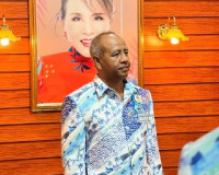 รองผู้ว่าราชการจังหวัดสุราษฎร์ธานี ร่วมนำเสนอบูธนิทรรศการจัง ... พารามิเตอร์รูปภาพ 2