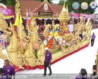 จังหวัดสุราษฎร์ธานีนำเรือพนมพระถ้วยรางวัลพระราชทาน ร่วมแสดงโ ... พารามิเตอร์รูปภาพ 5