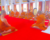 รองผู้ว่าราชการจังหวัดสุราษฎร์ธานี เป็นประธานในพิธีเจริญพระพ ... พารามิเตอร์รูปภาพ 2