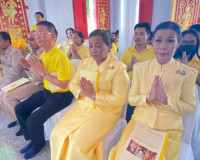 รองผู้ว่าราชการจังหวัดสุราษฎร์ธานี เป็นประธานในพิธีเจริญพระพ ... พารามิเตอร์รูปภาพ 5