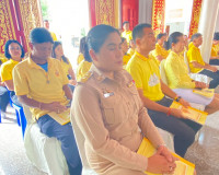 รองผู้ว่าราชการจังหวัดสุราษฎร์ธานี เป็นประธานในพิธีเจริญพระพ ... พารามิเตอร์รูปภาพ 6