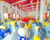 รองผู้ว่าราชการจังหวัดสุราษฎร์ธานี เป็นประธานในพิธีเจริญพระพ ... พารามิเตอร์รูปภาพ 8