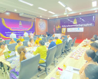 รองผู้ว่าราชการจังหวัดสุราษฎร์ธานี เป็นประธานการประชุมคณะกรร ... พารามิเตอร์รูปภาพ 6