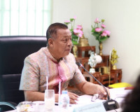 รองผู้ว่าราชการจังหวัดสุราษฎร์ธานี เป็นประธานการประชุมคณะกรร ... พารามิเตอร์รูปภาพ 1