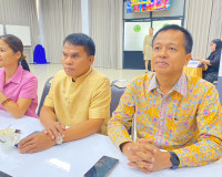 รองผู้ว่าราชการจังหวัดสุราษฎร์ธานี เป็นประธานในพิธีเปิดโครงก ... พารามิเตอร์รูปภาพ 5