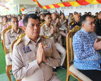 รองผู้ว่าราชการจังหวัดสุราษฎร์ธานี ร่วมเป็นเกียรติในพิธีสถาป ... พารามิเตอร์รูปภาพ 4