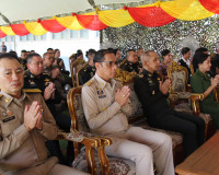 รองผู้ว่าราชการจังหวัดสุราษฎร์ธานี ร่วมเป็นเกียรติในพิธีสถาป ... พารามิเตอร์รูปภาพ 16