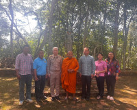 รองผู้ว่าราชการจังหวัดสุราษฎร์ธานี พร้อมด้วยจ่าเอกพิรพร อุลิ ... พารามิเตอร์รูปภาพ 10
