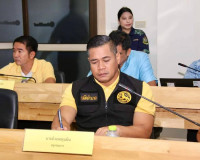 รองผู้ว่าฯสุราษฎร์ธานีประชุมคณะกรรมการป้องกันและแก้ไขปัญหาพร ... พารามิเตอร์รูปภาพ 11