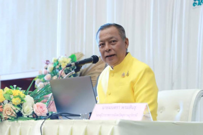 รองผู้ว่าฯ สุราษฎร์ธานี เปิดโครงการพัฒนาศักยภาพผู้จัดการการด ... พารามิเตอร์รูปภาพ 1