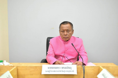 รองผู้ว่าราชการจังหวัดสุราษฎร์ธานี เป็นประธานการประชุมคณะกรร ... พารามิเตอร์รูปภาพ 1