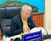นายบันดาล สถิรชวาล รองผู้ว่าราชการจังหวัดสุราษฎร์ธานี เป็นปร ... พารามิเตอร์รูปภาพ 1