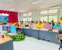 รองผู้ว่าราชการจังหวัดสุราษฎร์ธานี กล่าวต้อนรับคณะกรรมการคัด ... พารามิเตอร์รูปภาพ 4