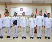 จังหวัดสุราษฎร์ธานีจัดพิธีมอบเครื่องหมาย “รักษาดินแดนยิ่งชีพ ... พารามิเตอร์รูปภาพ 10