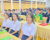 รองผู้ว่าราชการจังหวัดสุราษฎร์ธานี เป็นประธานพิธีเปิดพร้อมมอ ... พารามิเตอร์รูปภาพ 8