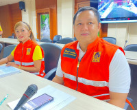 รองผู้ว่าราชการจังหวัดสุราษฎร์ธานี ร่วมการประชุมกองบัญชาการป ... พารามิเตอร์รูปภาพ 6