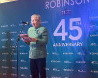 รองผู้ว่าราชการจังหวัดสุราษฎร์ธานี เป็นประธานเปิดงาน Robinso ... พารามิเตอร์รูปภาพ 1