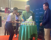 รองผู้ว่าราชการจังหวัดสุราษฎร์ธานี เป็นประธานเปิดงาน Robinso ... พารามิเตอร์รูปภาพ 5