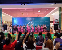 รองผู้ว่าราชการจังหวัดสุราษฎร์ธานี เป็นประธานเปิดงาน Robinso ... พารามิเตอร์รูปภาพ 7