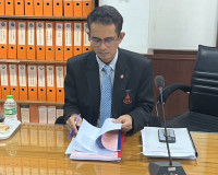 รองผู้ว่าราชการจังหวัดสุราษฎร์ธานี ในฐานะประธานกรรมการผู้ทรง ... พารามิเตอร์รูปภาพ 2
