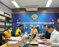 รองผู้ว่าราชการจังหวัดสุราษฎร์ธานี ในฐานะประธานกรรมการผู้ทรง ... พารามิเตอร์รูปภาพ 6
