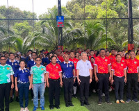 รองผู้ว่าราชการจังหวัดสุราษฎร์ธานี เป็นประธานเปิดการแข่งขันก ... พารามิเตอร์รูปภาพ 4