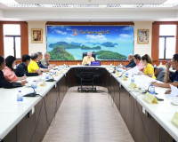 รองผู้ว่าราชการจังหวัดสุราษฎร์ธานี ประชุมส่วนราชการ/หน่วยงาน ... พารามิเตอร์รูปภาพ 9