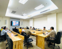 รองผู้ว่าราชการจังหวัดสุราษฎร์ธานี เป็นประธานในการประชุมคณะก ... พารามิเตอร์รูปภาพ 3